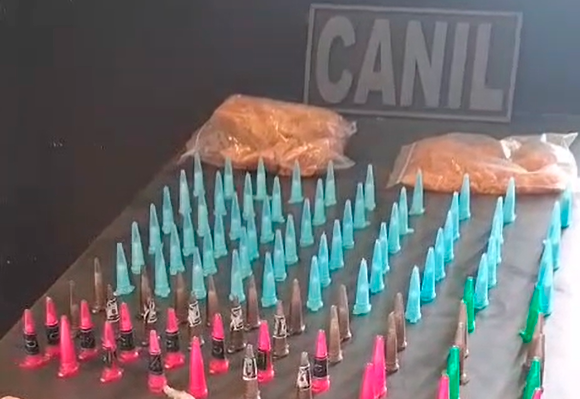 Drogas apreendidas. (Divulgação)