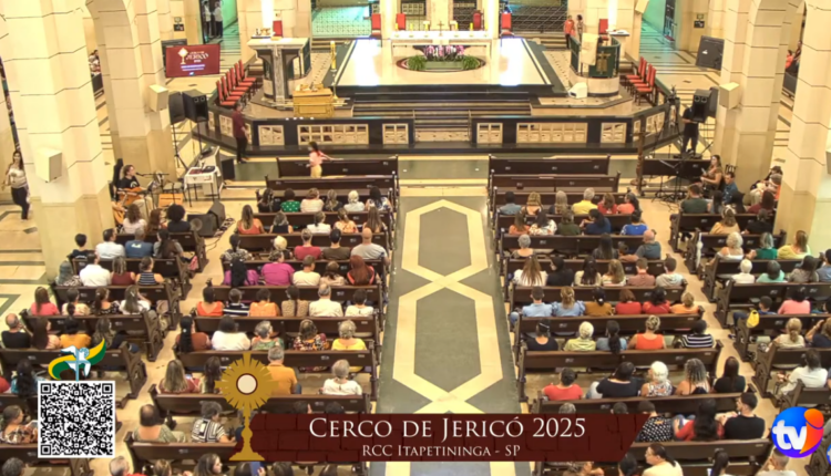 Estima-se que, em média, devem ter passado umas 3 mil pessoas ao longo de cada dia. (Reprodução- TVI)