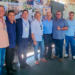 Comitê da Bacia Hidrográfica do Alto Paranapanema realiza 61ª reunião ordinária em Itapetininga O Comitê da Bacia Hidrográfica do Alto Paranapanema (CBH-ALPA) realizou, na manhã desta quinta-feira (13), sua 61ª reunião ordinária no Recinto de Exposições Acácio de Moraes Terra, em Itapetininga (SP). O encontro reuniu prefeitos, autoridades políticas e representantes de mais de 35 municípios que integram a bacia hidrográfica do Alto Paranapanema. O objetivo principal da reunião foi fortalecer a articulação entre os municípios e incentivar a implementação de ações voltadas à preservação e melhoria da qualidade das águas da bacia, com impacto direto na qualidade de vida da população da região. Um dos principais destaques do encontro foi a eleição do prefeito de Itapetininga, Jeferson Brun, como novo presidente do CBH-ALPA. Ele assumirá o cargo no período de março de 2025 a março de 2028, após ser escolhido por votação unânime dos membros do comitê. Em seu primeiro pronunciamento como presidente eleito, Brun afirmou: “Vamos garantir que os recursos do governo do Estado cheguem às prefeituras, promovendo o desenvolvimento não só de Itapetininga, mas de toda a região. O crescimento de Itapetininga está diretamente ligado ao crescimento de cada um dos nossos municípios, e juntos vamos fortalecer toda a bacia do Alto Paranapanema”. Durante a reunião, também foram discutidas e aprovadas três propostas voltadas à gestão dos recursos hídricos da região: Atualização do plano de aplicação dos recursos provenientes da cobrança pelo uso da água na Unidade de Gerenciamento de Recursos Hídricos (UGRHI) do Alto Paranapanema; Aprovação da atualização do plano de ação e do programa de investimentos para o período de 2024 a 2027, incluindo os recursos arrecadados em 2024 e as previsões para 2025; Definição das diretrizes e critérios para a distribuição dos recursos do Fundo Estadual de Recursos Hídricos (Fehidro) e da cobrança pelo uso da água no âmbito do CBH-ALPA para o exercício de 2025. O evento reforçou o papel estratégico do comitê na promoção da gestão integrada e sustentável dos recursos hídricos da região.