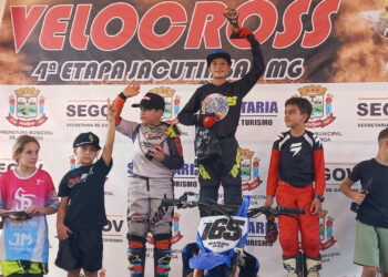 Os pilotos Marcos Dias e Gabriel Dias representaram Itapetininga no estado de Minas Gerais, na cidade de Jacutinga, na 4º Etapa do Campeonato Paulista de Velocross