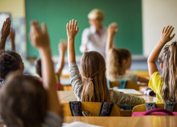 Conforme a TVItapê apurou em primeira mão, a Secretaria de Educação conduziu consulta pública para selecionar as escolas que vão receber o Programa das Escolas Cívico-Militar