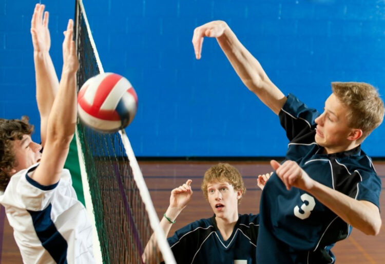 A Secretaria de Esporte, Lazer e Juventude de Itapetininga está com inscrições abertas para aulas gratuitas de voleibol masculino