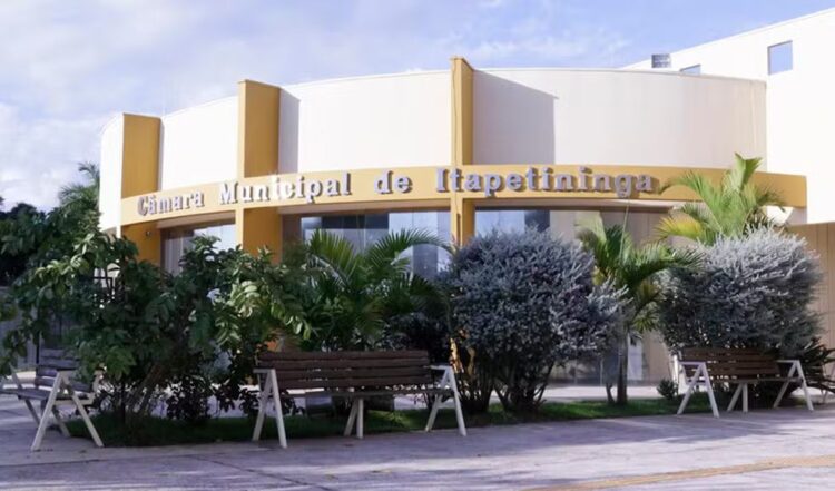 Câmara de Itapetininga concede três novos títulos de cidadania