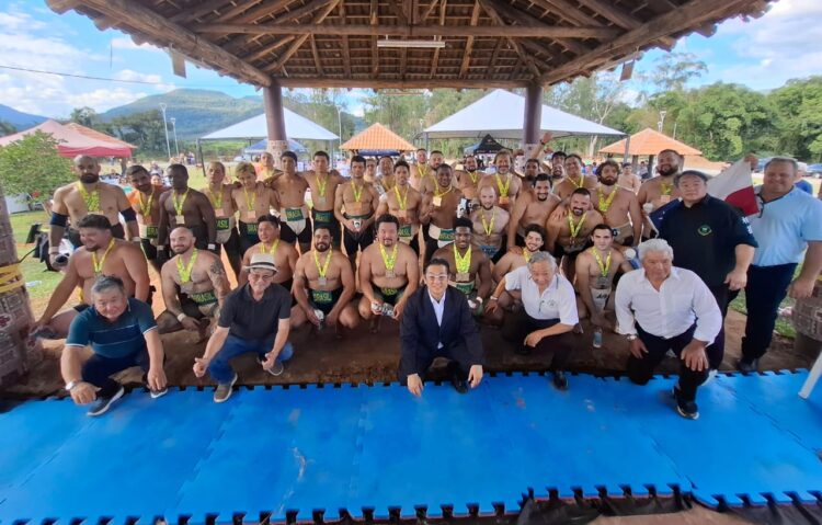 Atletas de Itapetininga Brilham no 29º Campeonato Sul-Americano de Sumô e 63º Campeonato Gaúcho Aberto