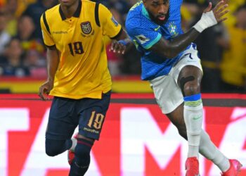 Brasil empata fora de casa, na estreia de Carlo Ancelotti