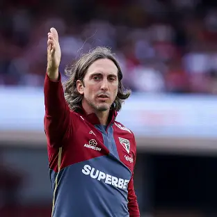 Luis Zubeldía não continuará no comando do São Paulo