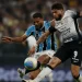 Corinthians visita Grêmio em busca de uma vitória