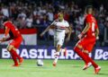 São Paulo e Athletico-PR duelam por vaga nas quartas da Copa do Brasil em confronto marcado por pressão e diferentes ambições