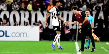 Corinthians vence o Santa Fé e se isola na liderança da Libertadores