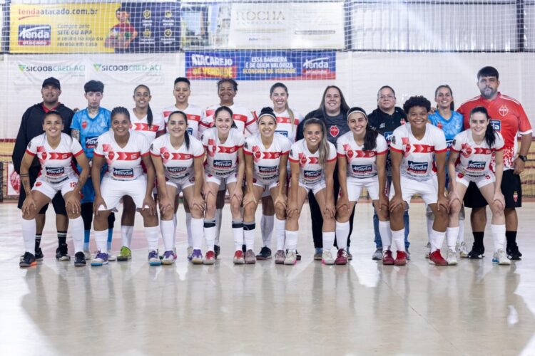 CASI tem jogo decisivo amanhã e pode se classificar para a final da Série Ouro
